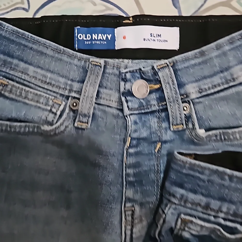 Boys Old Navy denim shorts